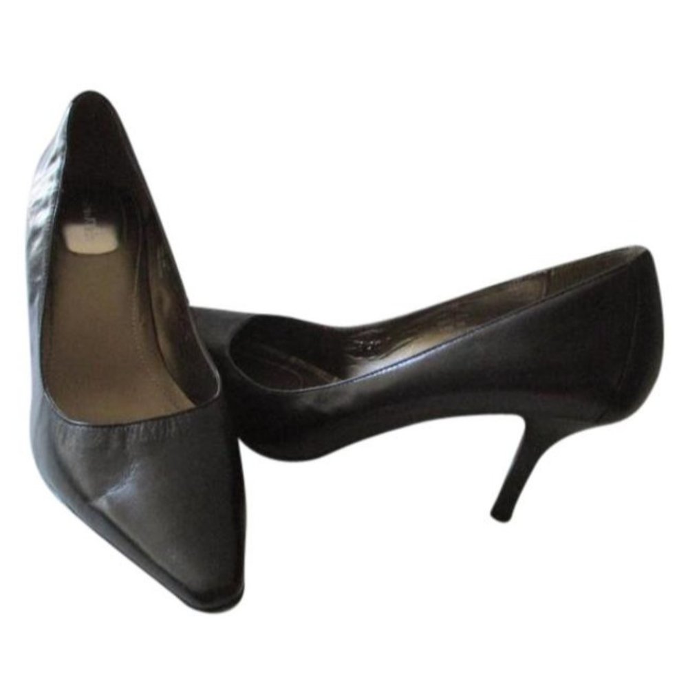 *Calvin Klein Black Dolly Round Pointed Toe Pumps